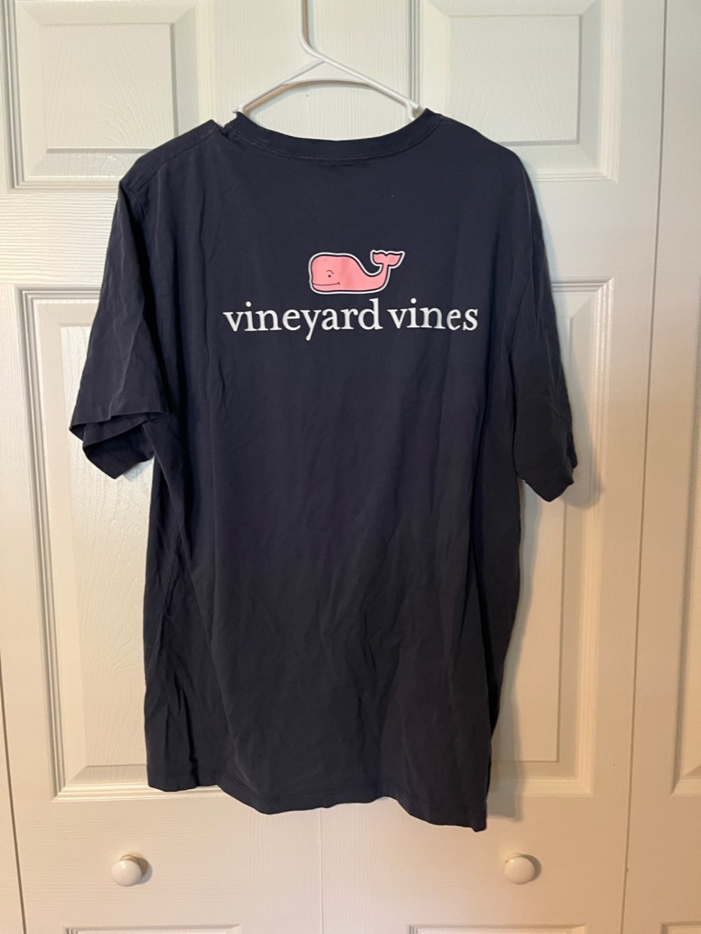 Vineyard Vines Navy Short-Sleeve Logo Tee large men’s - Picture 3 of 4
